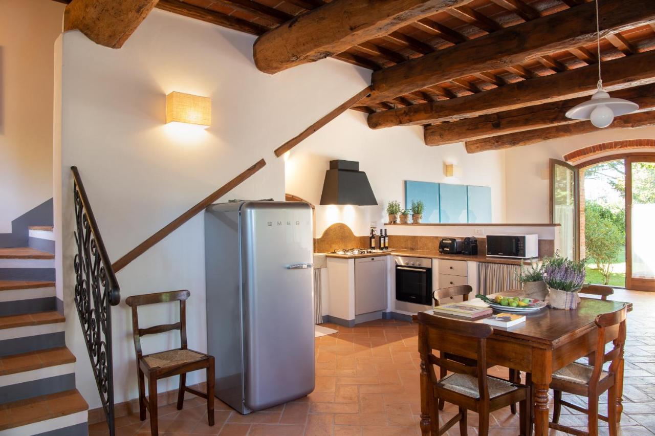 La Fattoria Del Rio Di Sopra - Agriturismo Baldeschi Tuoro sul Trasimeno Eksteriør bilde